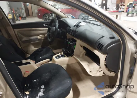 2003 Volkswagen Passat Gls from USA, damaged, VIN WVWPD63B23P252640